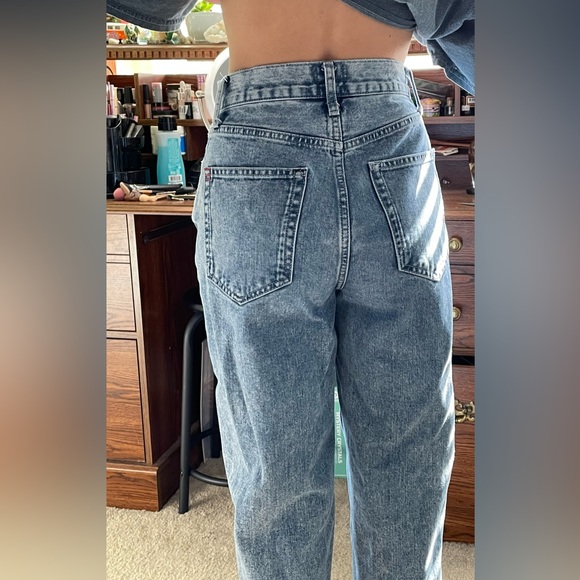 BDG Urban Outfitters mom jeans - Picture 2 of 4